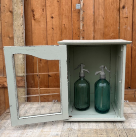 Vitrine kast groen sier pronk kastje VERKOCHT