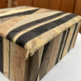 Naaidoosje stoffen bekleding karton sieraden