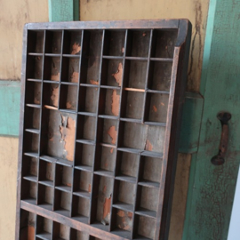 Letterbak origineel hout antiek la 82 cm