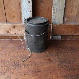 Blik drum metaal ijzer barn found hoogte 20 cm