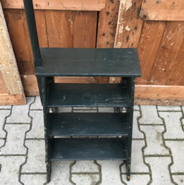 Oude houten trap bibliotheek VERKOCHT