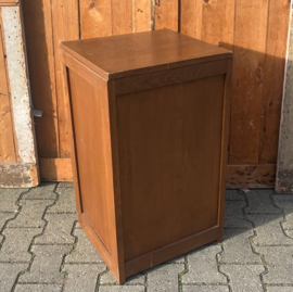 Roldeur kast archiefkast hout VERKOCHT