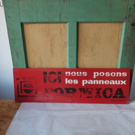 Wand plaat metaal tekst Formica 80 x 25