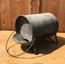 Ton voerbak waterbak metaal 30 cm VERKOCHT