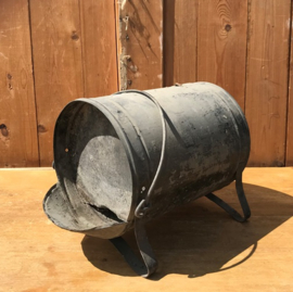 Ton voerbak waterbak metaal 30 cm VERKOCHT