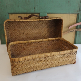 Koffer mand gevlochten 45 x 26 x 11,5 VERKOCHT
