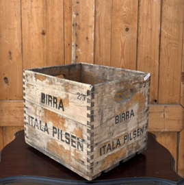 Kist krat bier Birra Itala Pilsen hout Italië