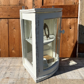 Vitrine kast wit sier hoek pronk GERESERVEERD