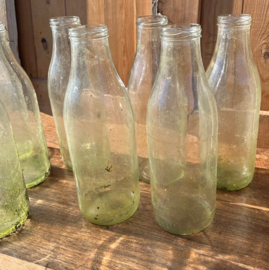 Fles melkfles blank glas origineel melk VERKOCHT