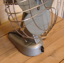 Vintage industriële ventilator Indola VERKOCHT