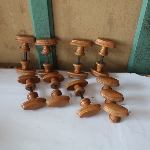 Deurkrukken deurknoppen hout bedstee origineel