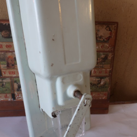 Koffiemolen metaal wand model origineel