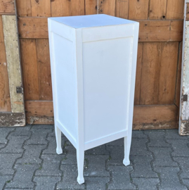 Vitrine kast wit sier nachtkastje pronk 85,5 cm