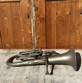 Trompet blaasinstrument althoorn origineel