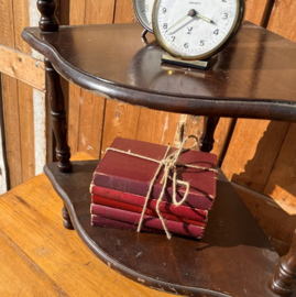 Boekenkast schappenkast stokkenkast hoekkast