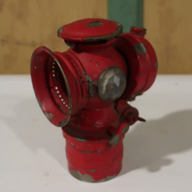 Fietslamp carbid origineel circa 1900 rood