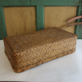 Koffer mand gevlochten 45 x 26 x 11,5 cm origineel
