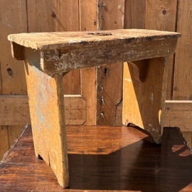 Kruk bijzettafel melk krukje hout VERKOCHT