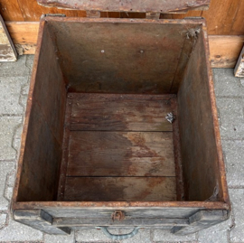 Kist Ark's beschuit origineel groot VERKOCHT