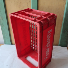 Krat Kronenbourg Bier kunststof rood