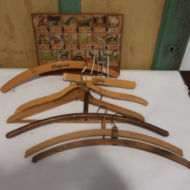 Kleerhanger hout antiek Voss Union Elegant