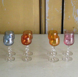 Likeur glaasjes gekleurd glas kristal VERKOCHT