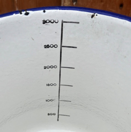 Maatbeker 3 liter emaille wit VERKOCHT
