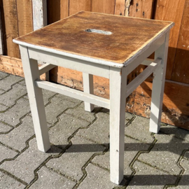 Kruk bijzettafel melk krukje hout origineel