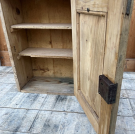 Medicijn wand kastje hangkastje hout origineel