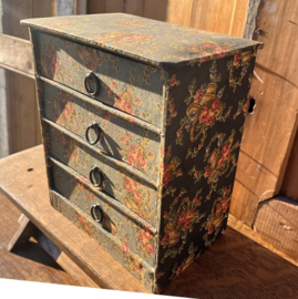 Ladekastje stoffen bekleding sieraden VERKOCHT