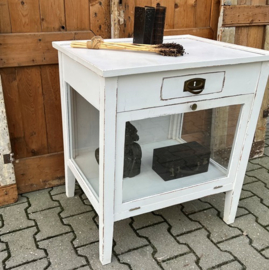 Vitrine kast thee pronk wit 1930 VERKOCHT