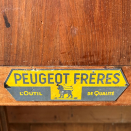 Medicijn kast Peugeot wand kastje VERKOCHT