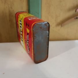 Olie blik olie drum Motul motor oil barn found