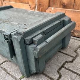 Houten kist legerkist munitie VERKOCHT