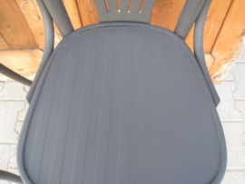 Café stoelen hout brocante grijs VERKOCHT
