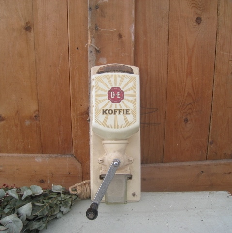 Koffiemolen wand model DE koffie VERKOCHT | Sorry... reeds verkocht |  Floortjes Beurs