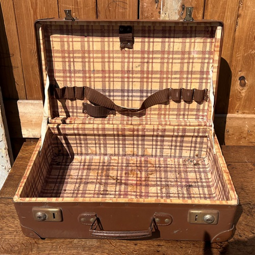 Vouwen schending dutje Koffer bruin 45 x 28 x 15 origineel brocante | Koffers en kisten |  Floortjes Beurs