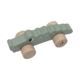 houten krokodil op wielen
