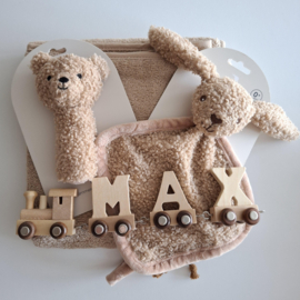 Kadobox naamtrein 4 letters zand