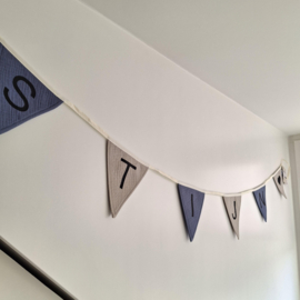 vlaggenlijn met naam blauw 6 vlaggen