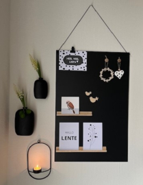 Memobord zwart 40 x 60cm met plankjes