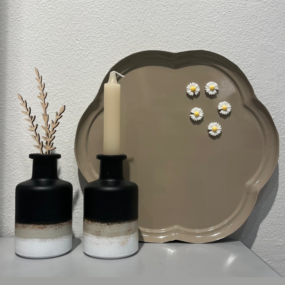 Vaasje zwart beige bruin