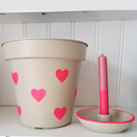 Bloempot beige roze hartjes