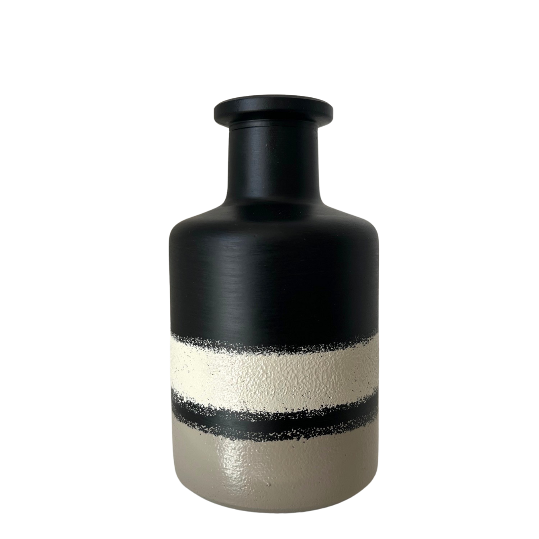 Wandvaas zwart beige 12cm