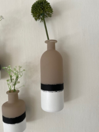 Wandvaas beige zwart wit 20,5cm