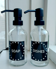 2 zeepdispensers SOAP en DISHES