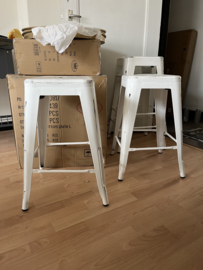 4 vintage barkrukken wit - ALLEEN AFHALEN