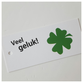 Wenskaartje wit met groen klavertje vier