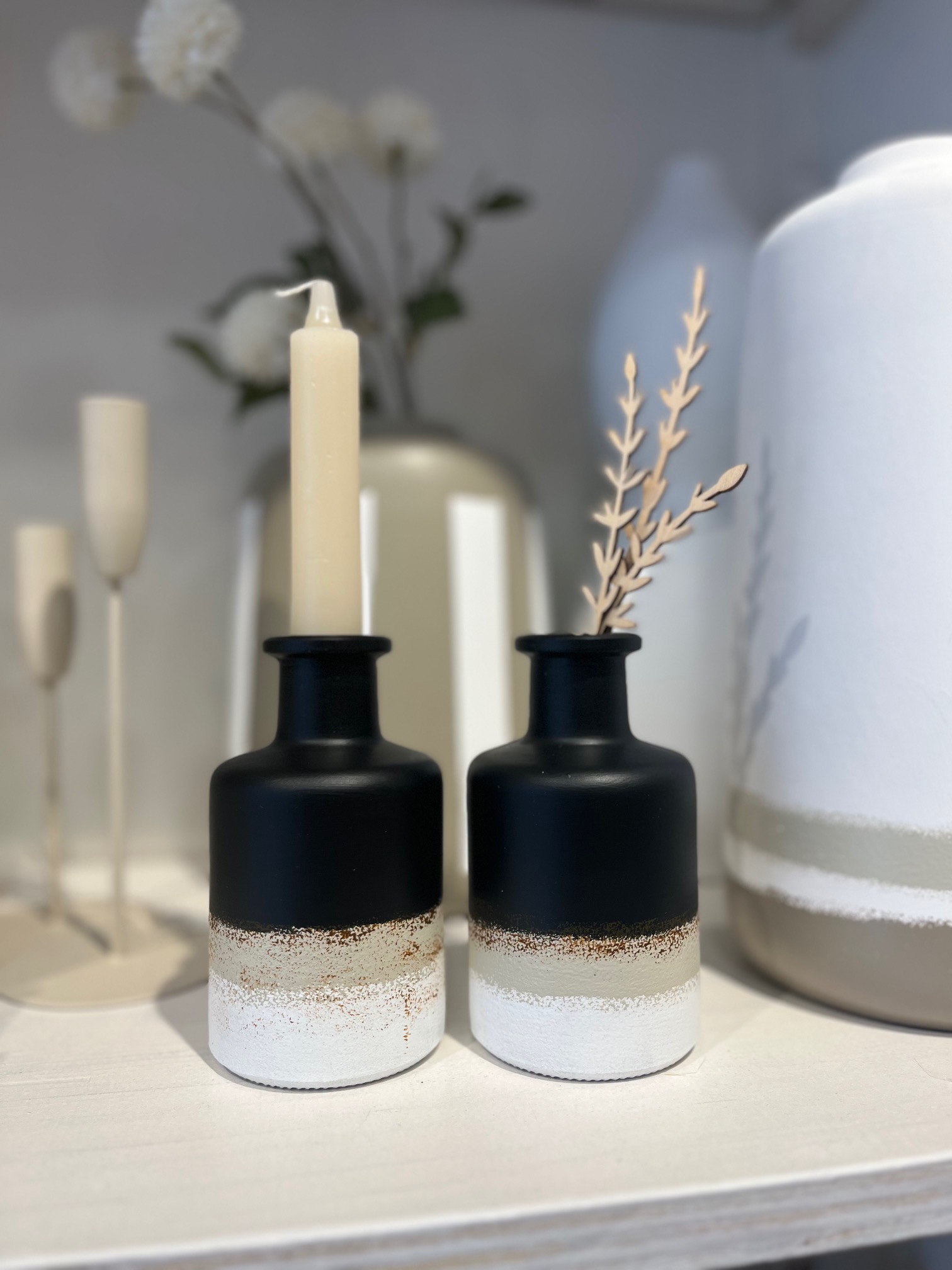 Vaasje zwart beige bruin