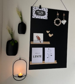 Memobord zwart 40 x 60cm met plankjes